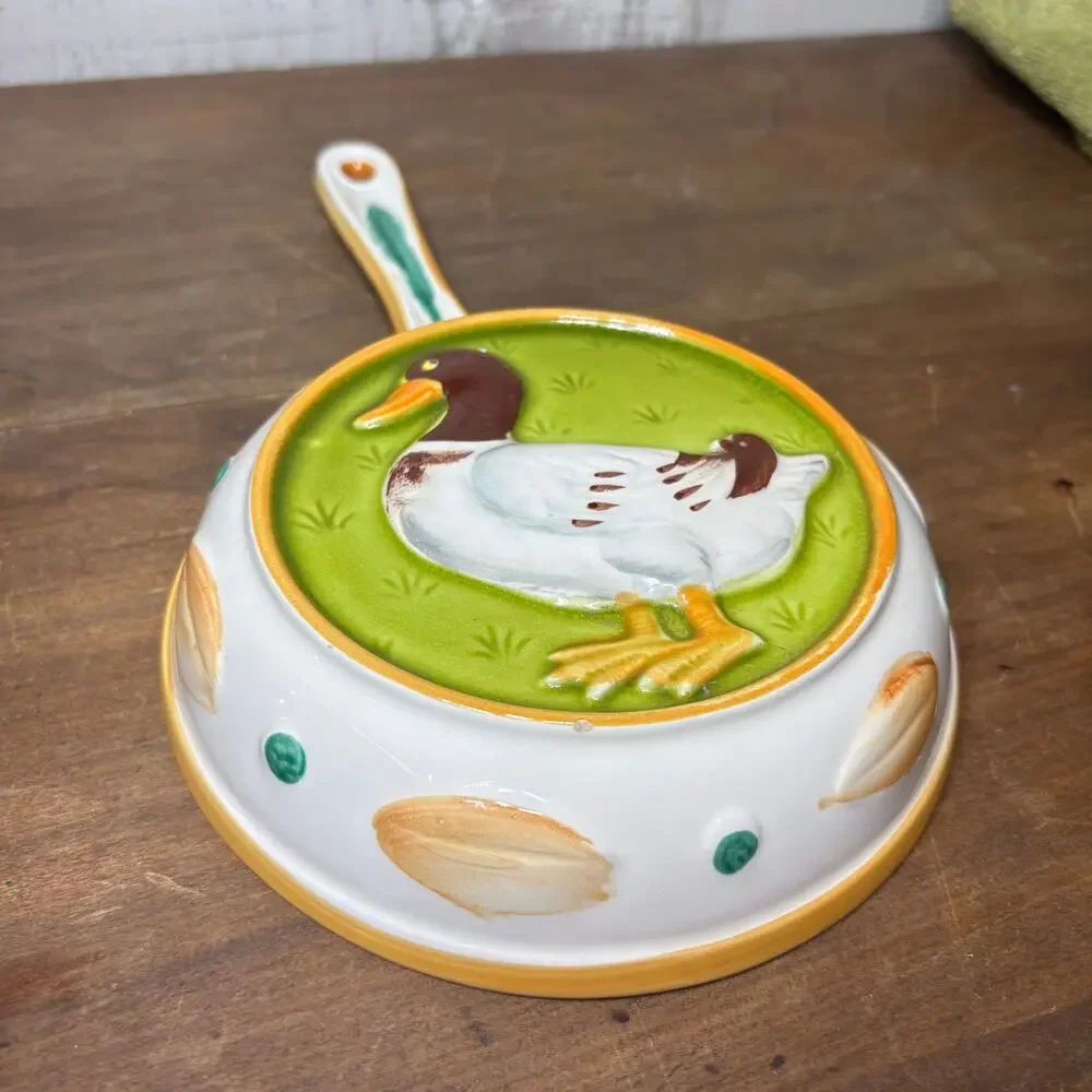 Vintage Ceramic Duck Skillet Wall Decor
